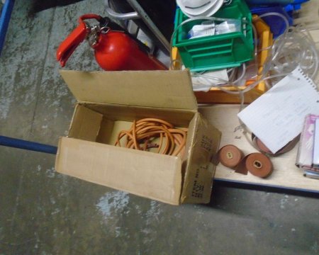 Prop make fire extinguisher 